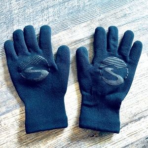 Showers Pass waterproof knit gloves, size small.